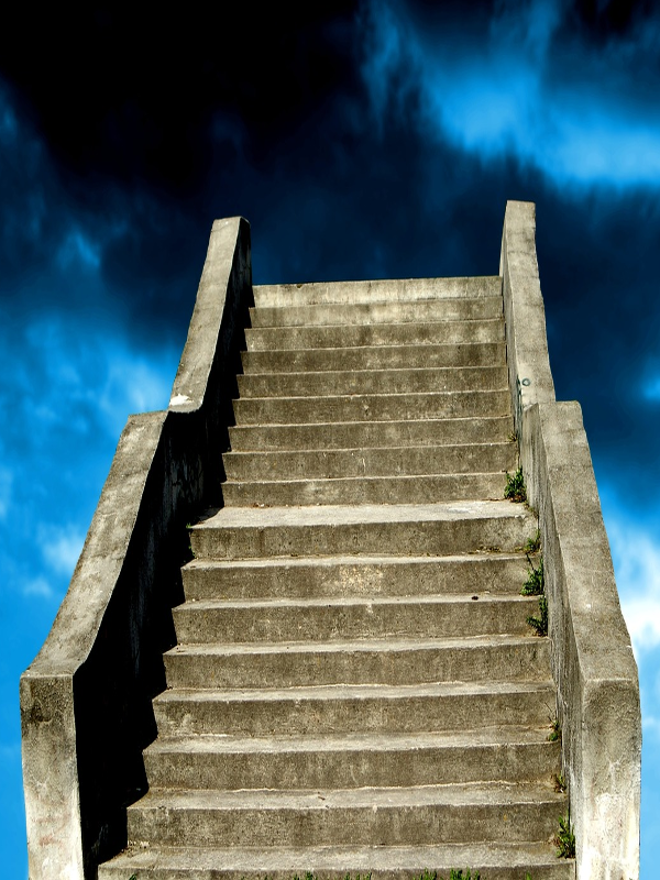 Treppe_Himmel_H800x600px_150dpi_170119_pixabay